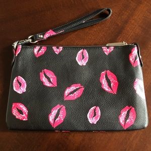 Charming Charlie Clutch w/Detachable Strap